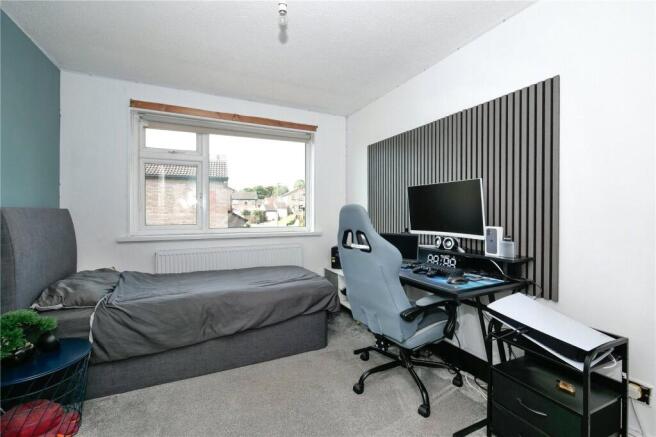 4 bed Semi-Detached for sale Image 8