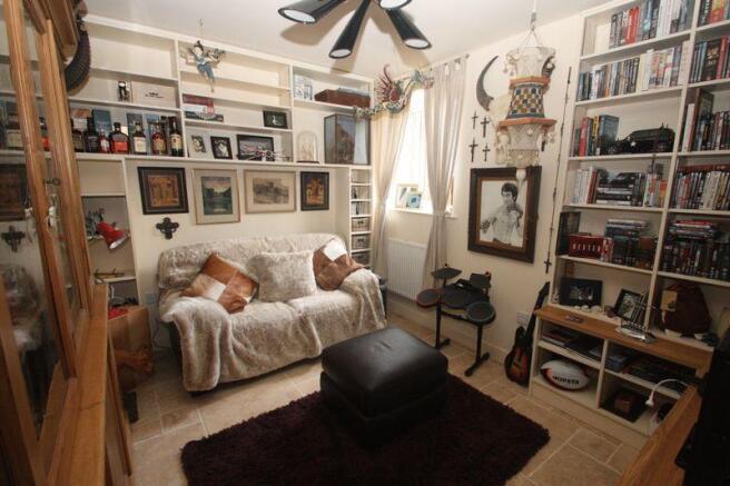 Photo 7