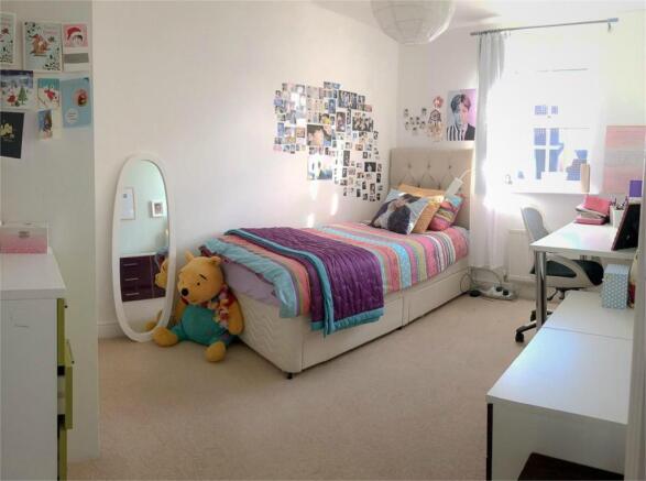 Photo 10