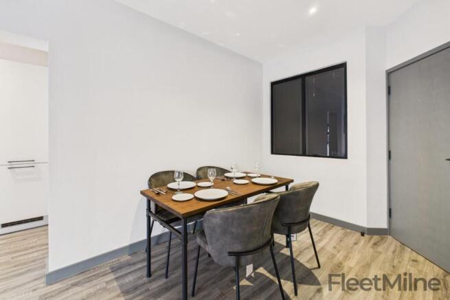 Living/dining room