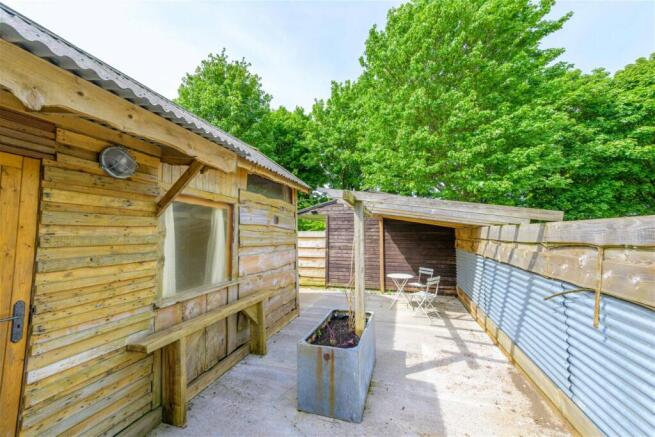 Photo 29