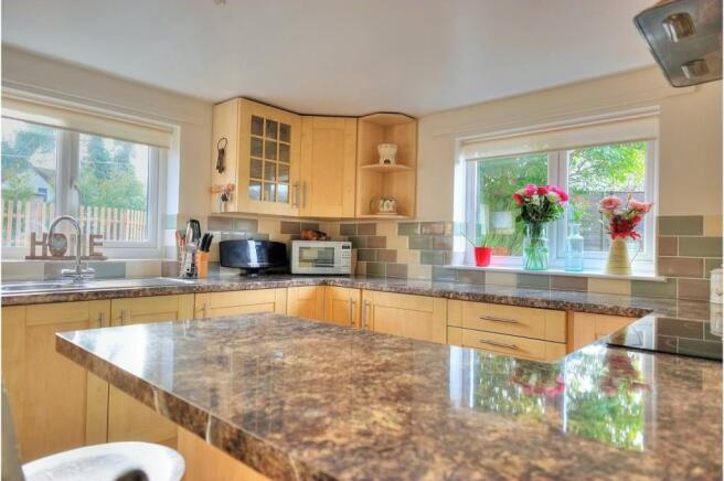 Kitchen / Breakfast