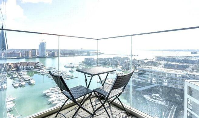 Photo Balcony.jpg