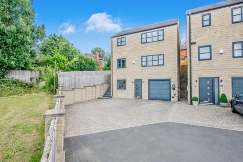 Moorside Road, Drighlington, West Yorkshire, BD11