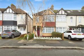 48, Newcastle Avenue, Hainault, Ilford IG6 3EE