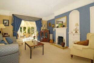 Drawing room
