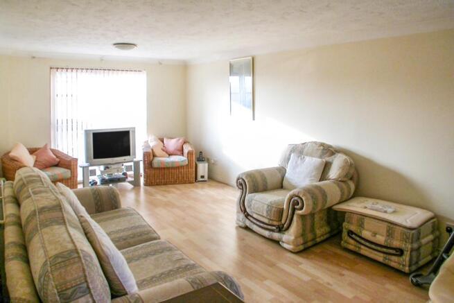 Lounge And Dining Ro