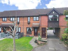 44, Boxberry Gardens, Walnut Tree, Milton Keynes MK7 7EW