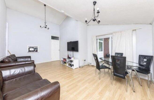ulcombe-gardens-ct2-7qz-930790