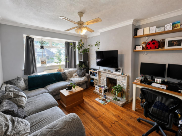 LivingRoom.png