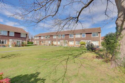 Avon Court, Netley Abbey