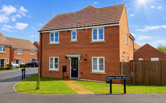 3 bed Semi-Detached for sale in pontefract
