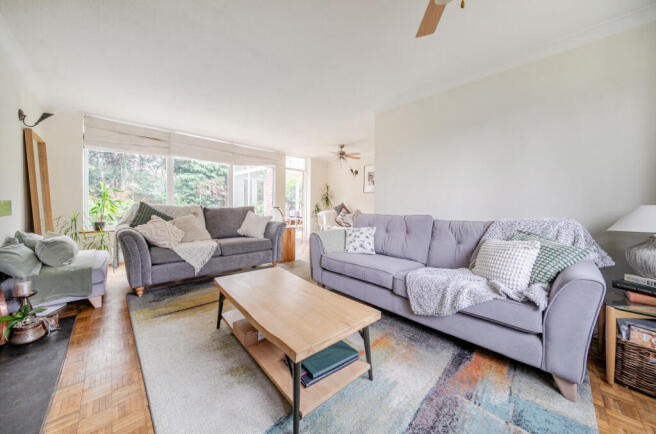 1397267-4-696e1b6...