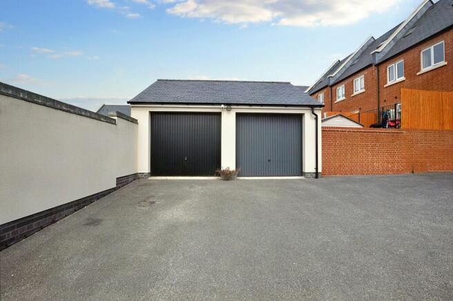 Double Garage