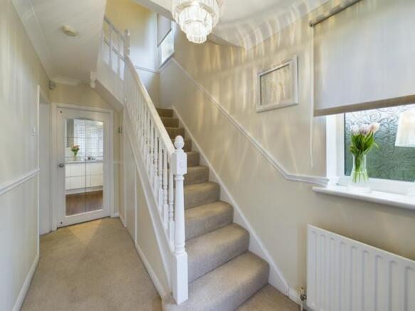 3 bed Semi-Detached for sale Image 10