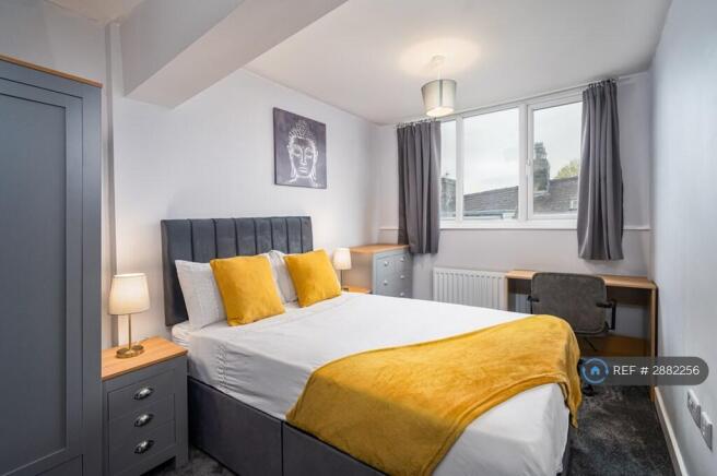 1 bed House Share to rent Image 8