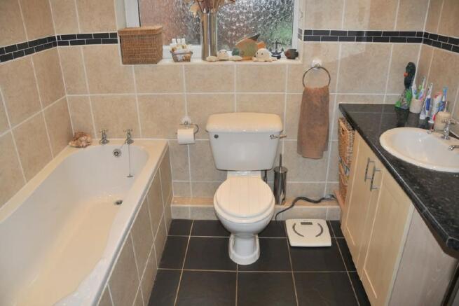 Bath/Shower Room