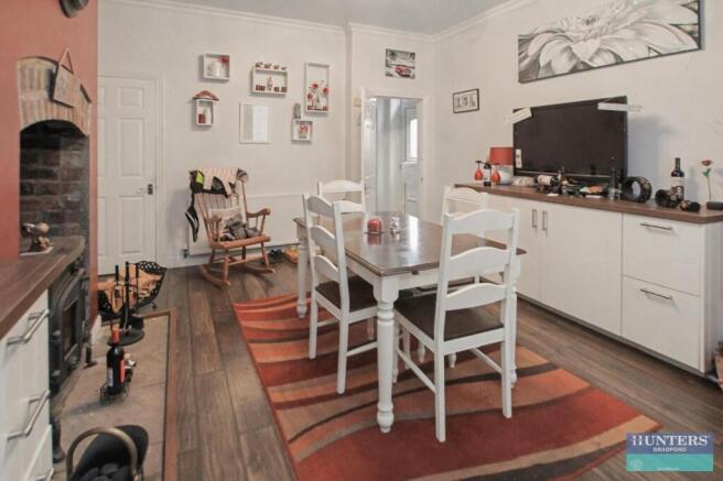 3 bed Semi-Detached for sale Image 4