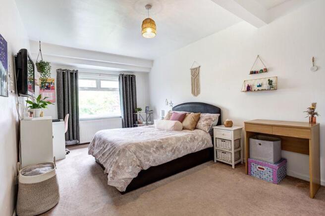 BED 1