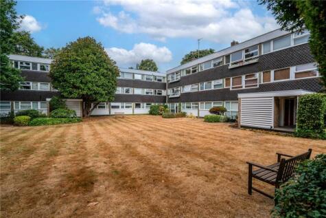 Wellesley Road, Twickenham, TW2