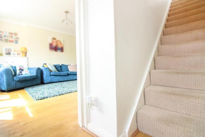 Entrance Hallway.JPG