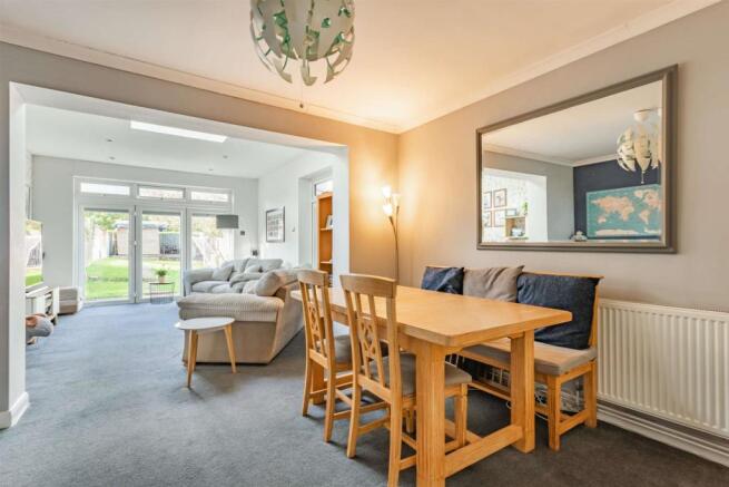 8484006-interior04-800.jpg