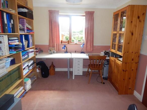 Photo 10