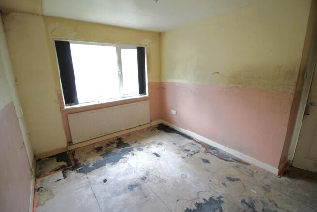 3 bed Semi-Detached for sale Image 10