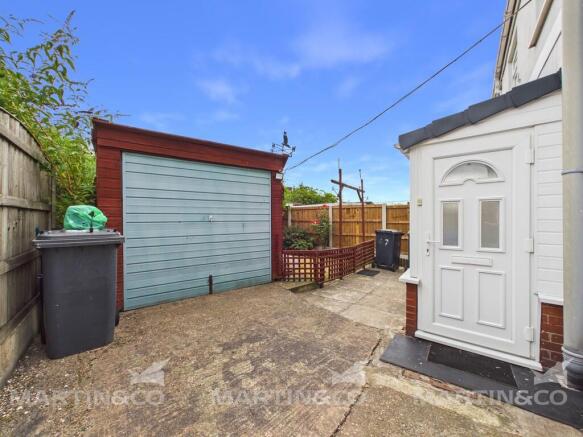 3 bed Semi-Detached for sale Image 10