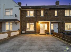 43, Wellcome Avenue, Dartford DA1 5JL
