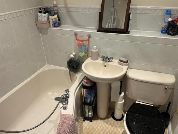 newbathroom.jpg