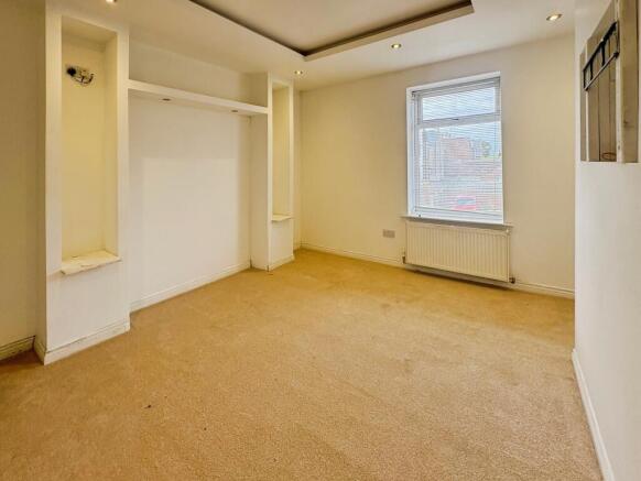 2 bed End of Terrace for sale Image 9