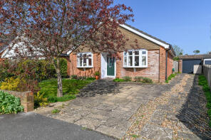 50, Harvest Road, Waterlooville PO7 6LL
