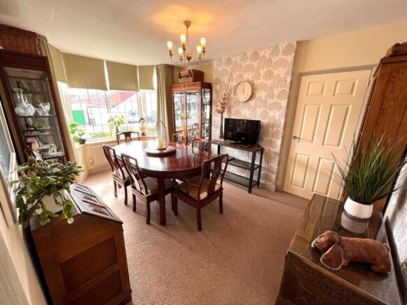 Dining Room.jpg