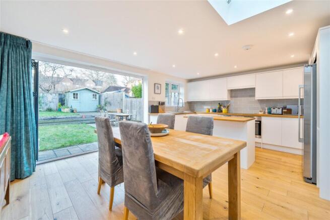 Kitchen/Dining
