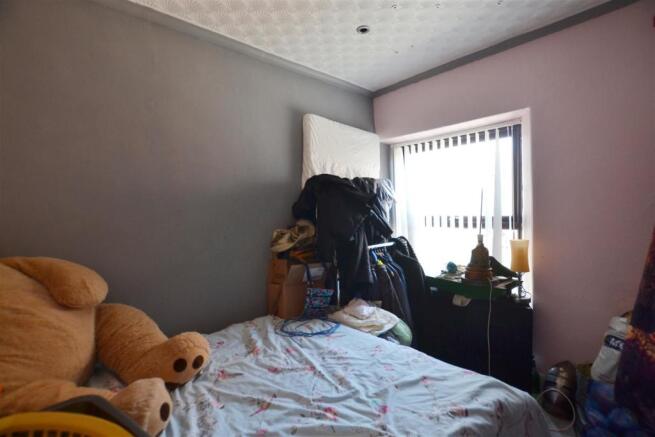 bed 3.jpg