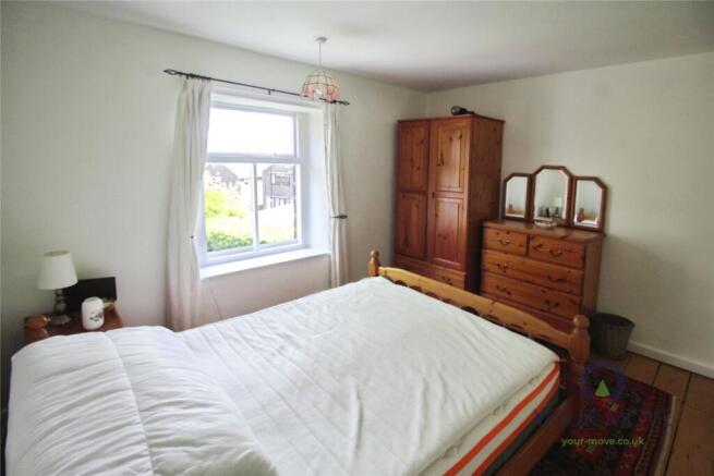 2 bed Semi-Detached for sale Image 9