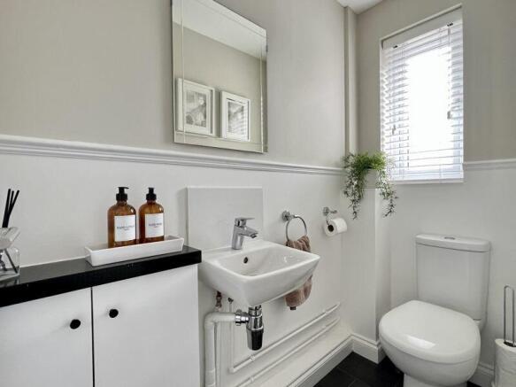 CLOAKROOM WC