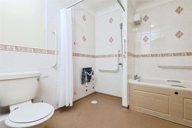 1 bed Apartment for sale Image 5