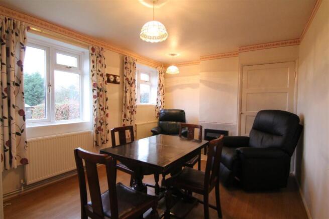 Dining Room.JPG