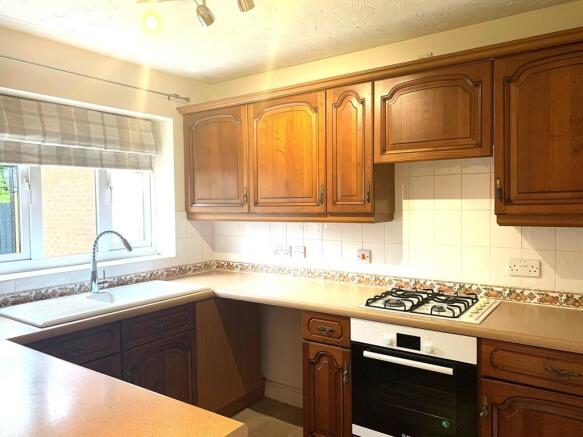 Roma Close, Lightwood, Stoke-on-Trent, ST3 4TF photo 5