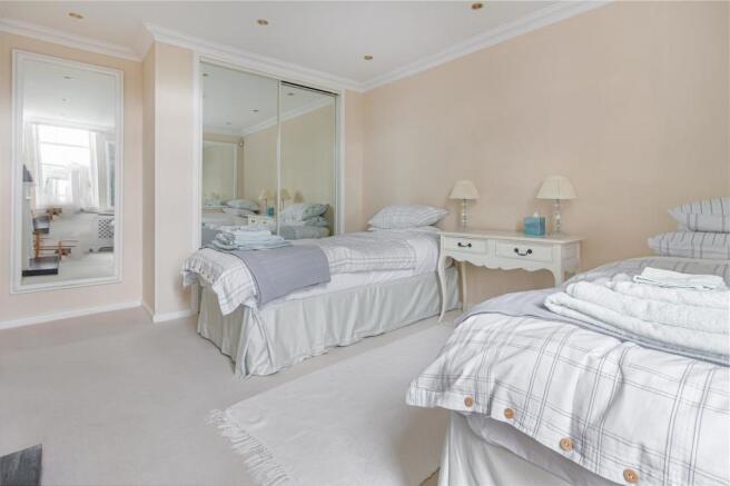 Bedroom-1-2.jpg