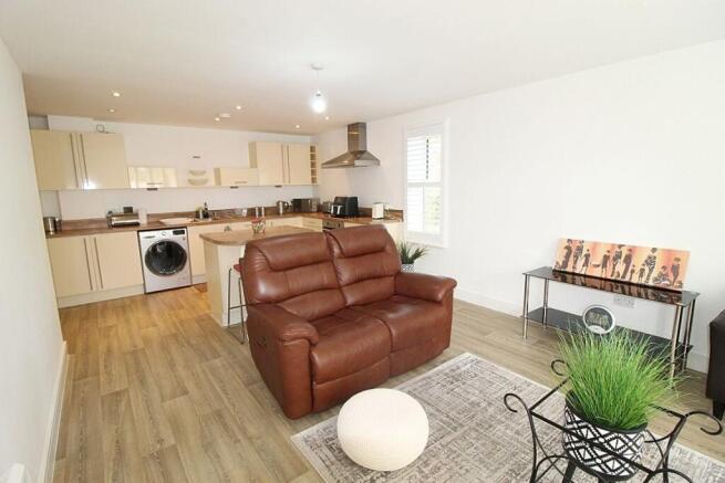 2 bed Apartment for sale Image 10