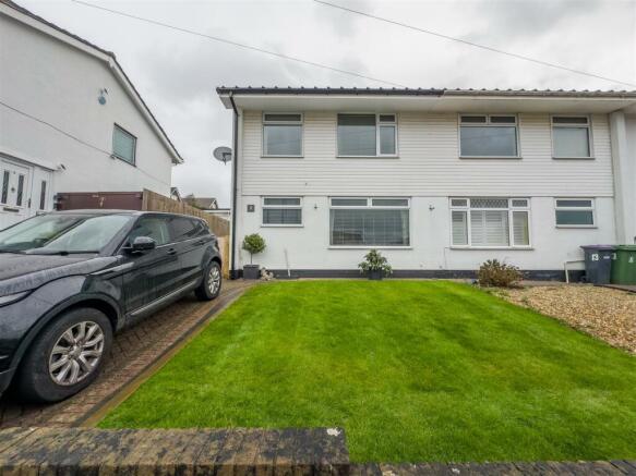 11 Hazel Close-30.jpg