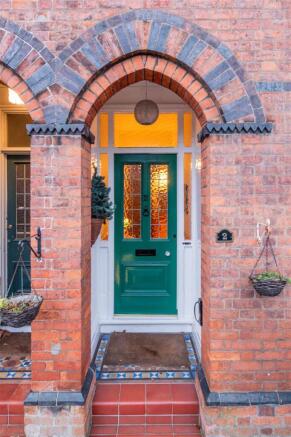 Cambridge Road, Hale, Altrincham photo 4