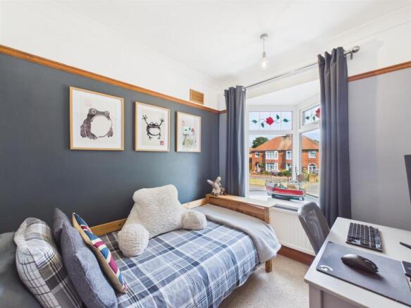 3 bed Semi-Detached for sale Image 9