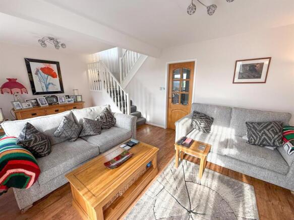 3 Bed Detached, Silsden