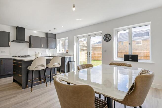 Kitchen/Dining Area