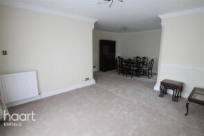 Flat 6, 246, Chase Side, London N14 4QZ
