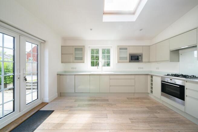 Kitchen 1